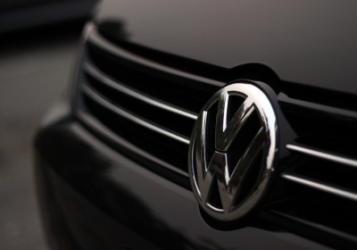 Volkswagen met au point des phares capables de projeter des marquages au sol