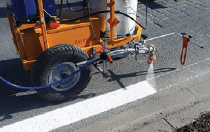 machine pour le marquage au sol